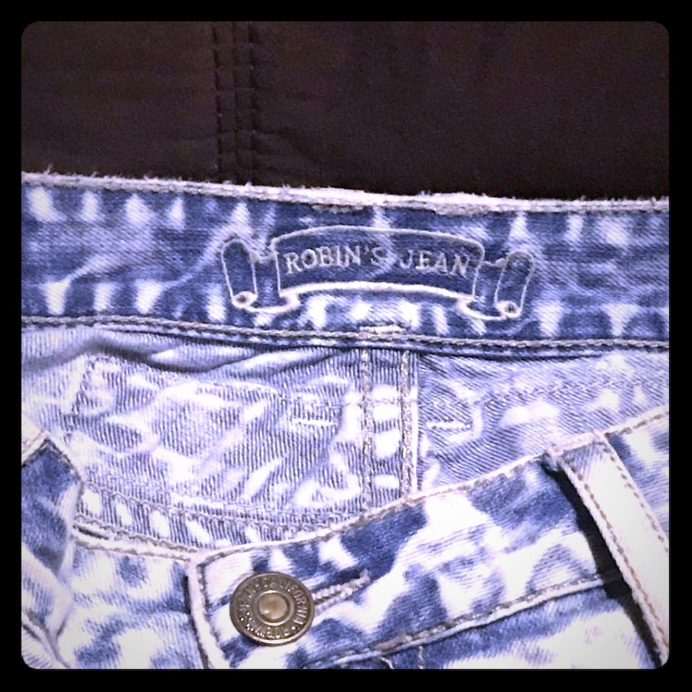 Robin's Jean shorts